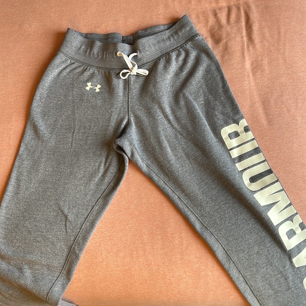 Joggers - Picture 2 of 4